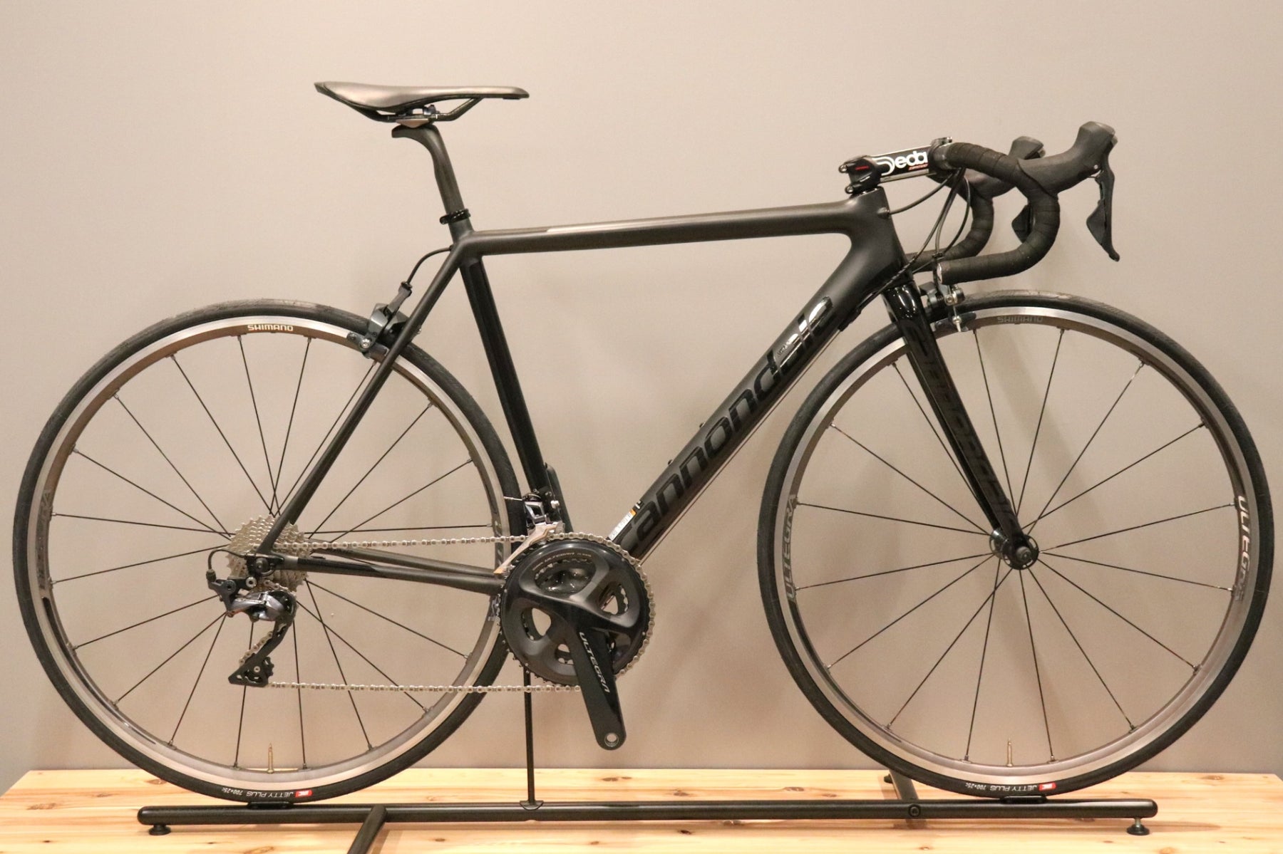 （直接取引限定）キャノンデール スーパーシックスエボ 2017モデル 訳アリ キャノンデール CANNONDALE スーパーシックスエボ SUPERSIX EVO