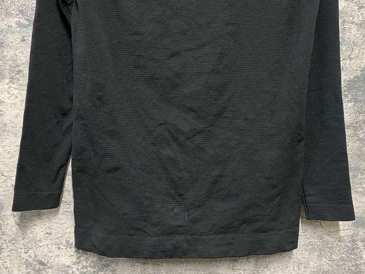 KJ193 アソス ASSOS WINTER LS SKIN LAYER P1 長袖 ベースレイヤー 黒 L/XLサイズ 冬用
