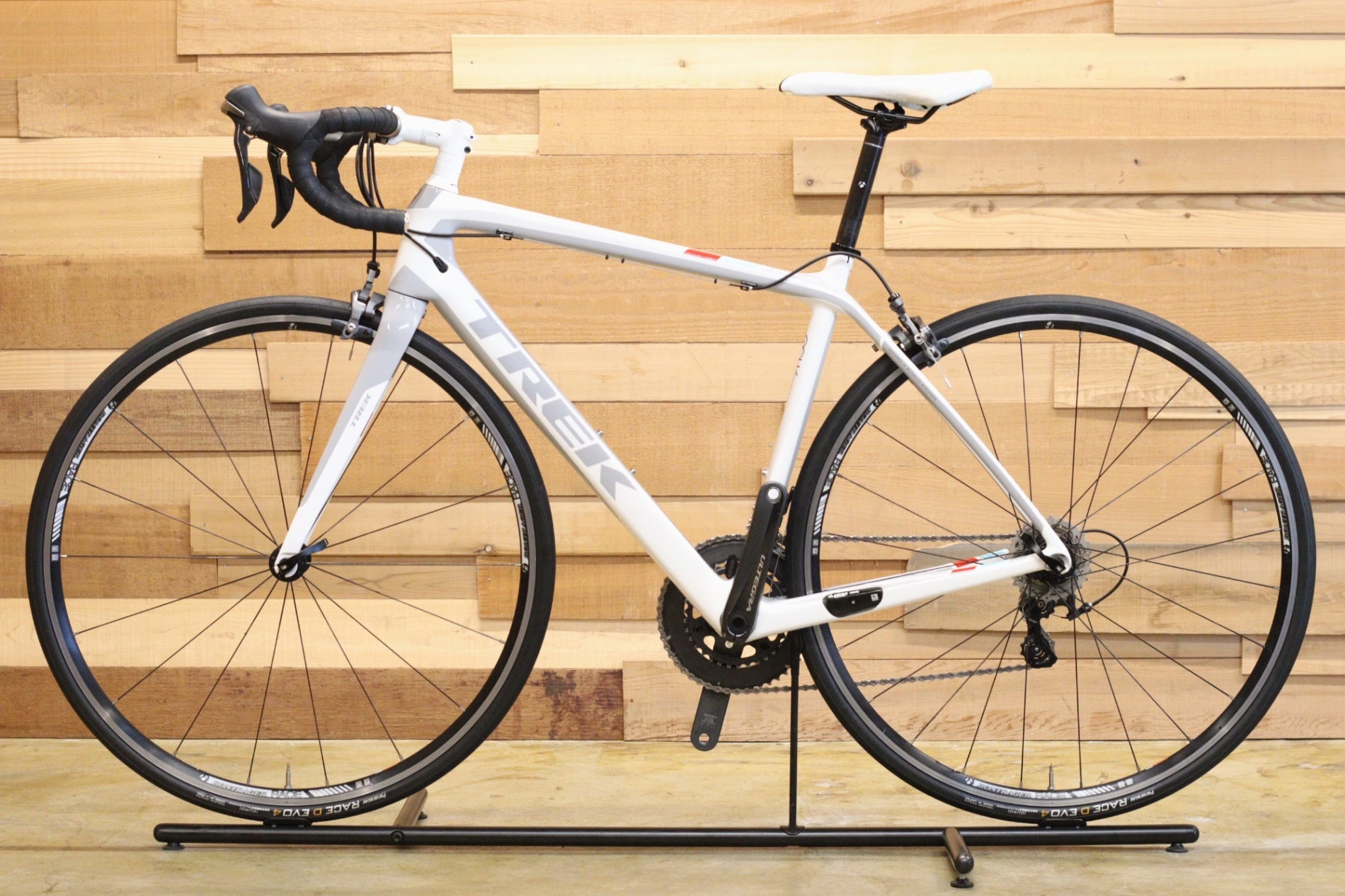 【美品】TREK madone4.7 トレック マドン4.7 ULTEGRA 6700 アルテグラ カーボンフレーム サイズ54 トレック TREK マドン MADONE 4.7 2012年モデル 50サイズ シマノ