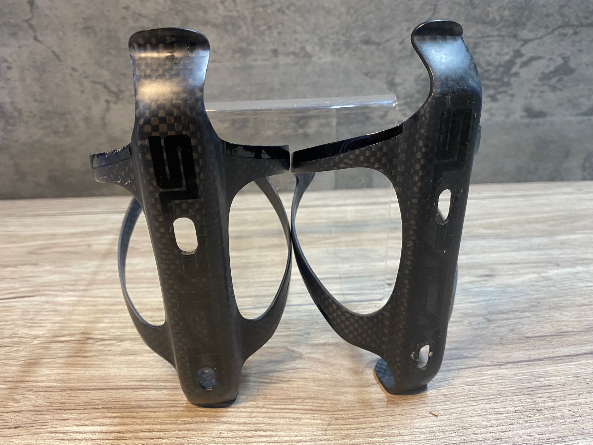 JL153 スパカズ SUPACAZ FLY CAGE カーボンボトルケージ 2個セット