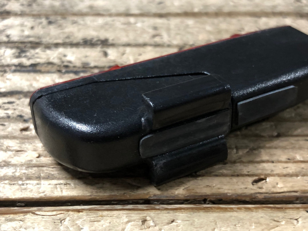 JU273 レザイン LEZYNE 30 STICK DRIVE リアライト