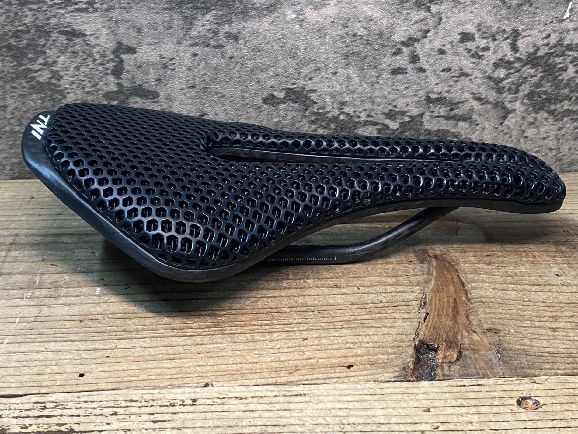 JO142 TNi 3D printing サドル カーボンレール 148mm 黒 – BICI AMORE