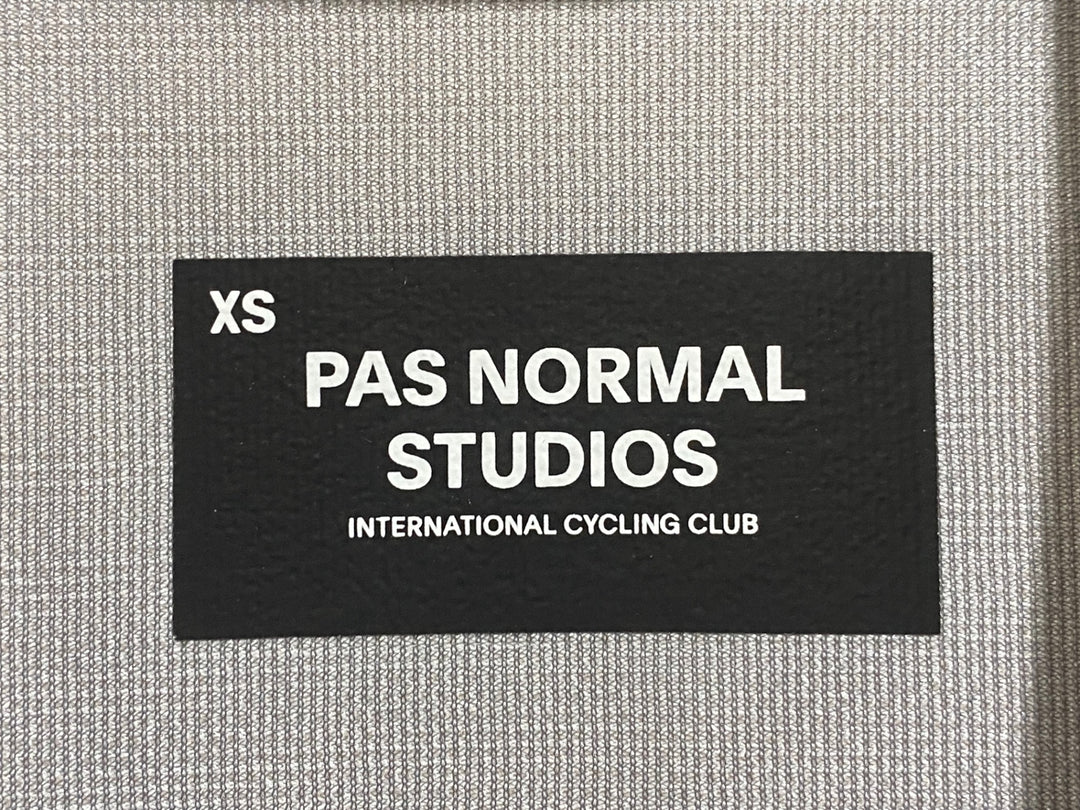 JN309 パスノーマルスタジオ PAS NORMAL STUDIOS 長袖 サイクルジャケット ベージュ XS