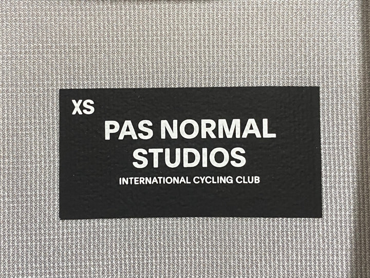 JN309 パスノーマルスタジオ PAS NORMAL STUDIOS 長袖 サイクルジャケット ベージュ XS