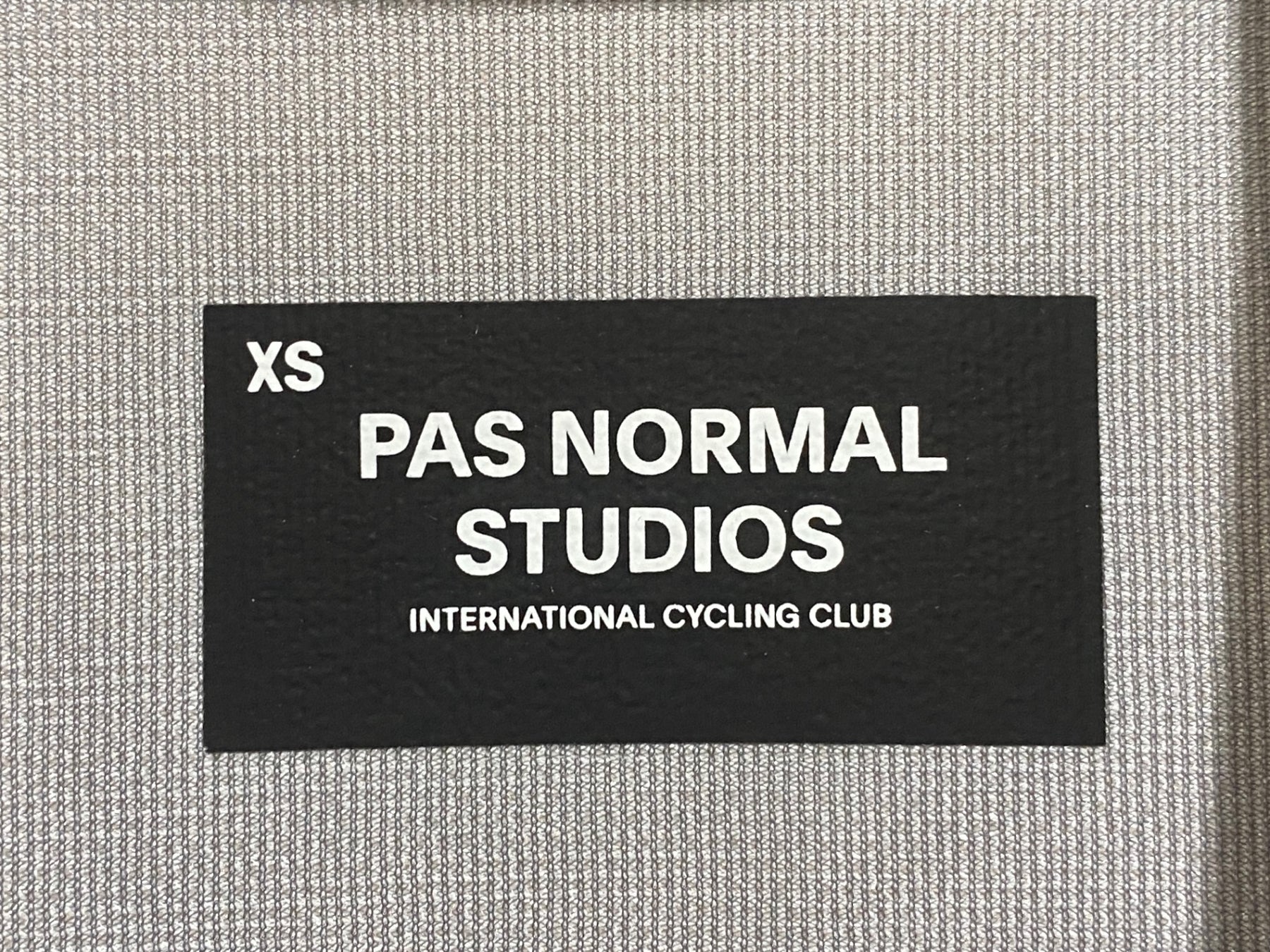 JN309 パスノーマルスタジオ PAS NORMAL STUDIOS 長袖 サイクル