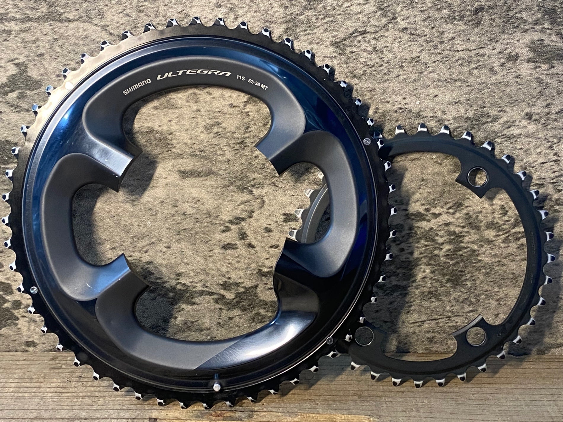 SHIMANO ULTEGLA R8000 チェーンリング Amazon | シマノ アルテグラ FC-R8000 チェーンリング ブラック