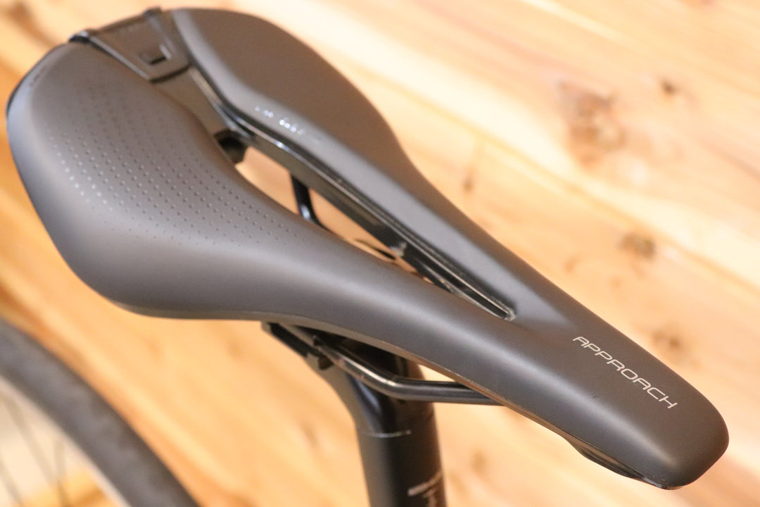 おまけ付き！ジャイアント GIANT コンテンド CONTEND 2 2021モデル 500(M)サイズ シマノ クラリス R2000 MIX 8S アルミ ロードバイク【広島店】