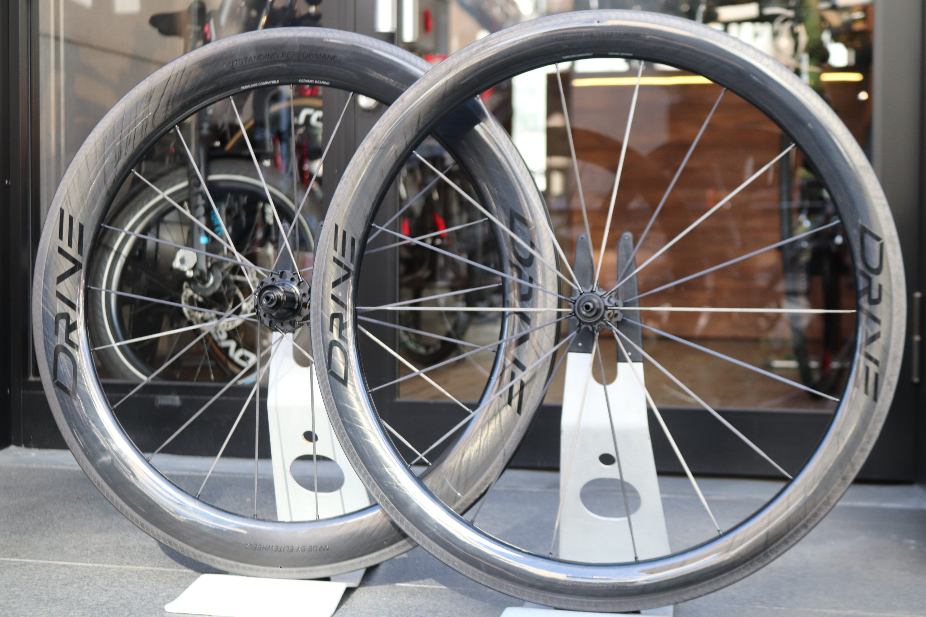 専用です。 手組み カーボンホイール 50ミリハイト シマノ11s