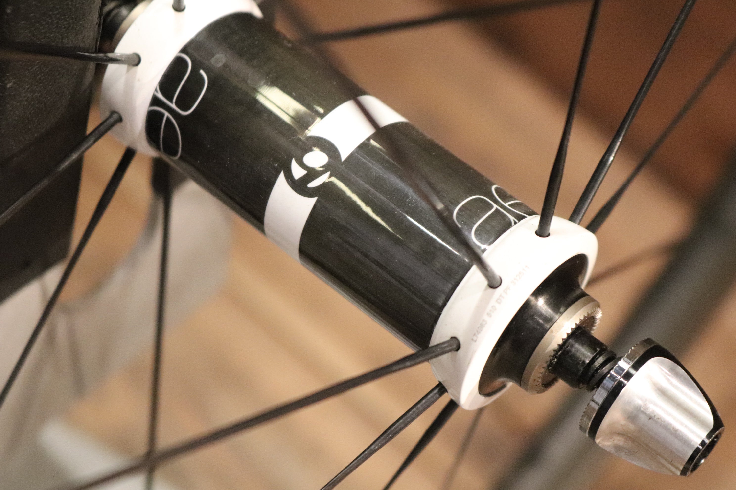 BONTRAGER AEOLUS3 D3 チューブラー　シマノフリー BONTRAGER AEOLUS3 D3 チューブラーシマノフリー