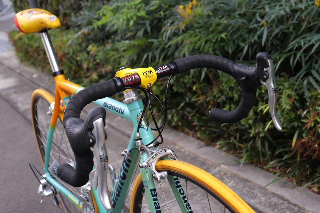 ビアンキ BIANCHI メガプロ MEGA PRO XL ジロ・デ・イタリア レプリカ 1998年頃 カンパニョーロ シルバーアテナ 11S アルミ ロードバイク 【さいたま浦和店】