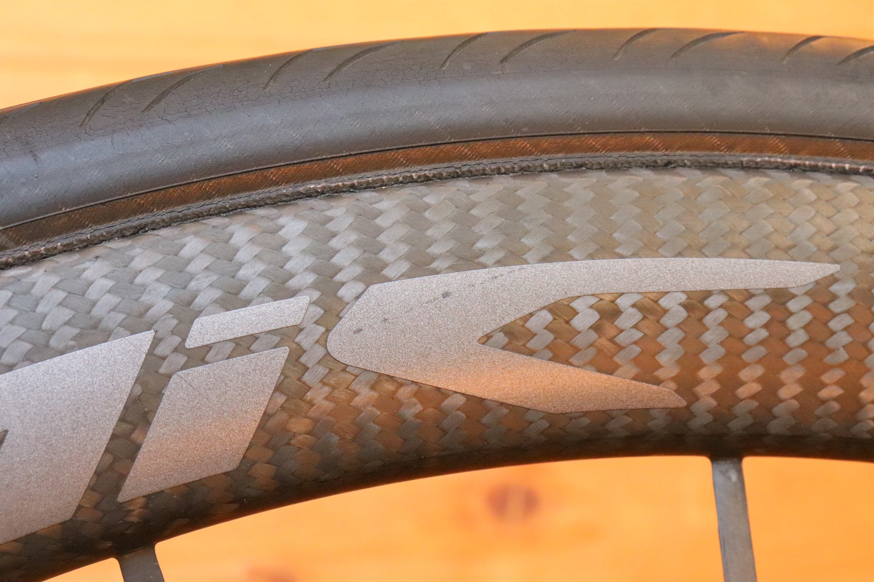 チューブラータイヤ用ホイールセットMAVIC×SHIMANO