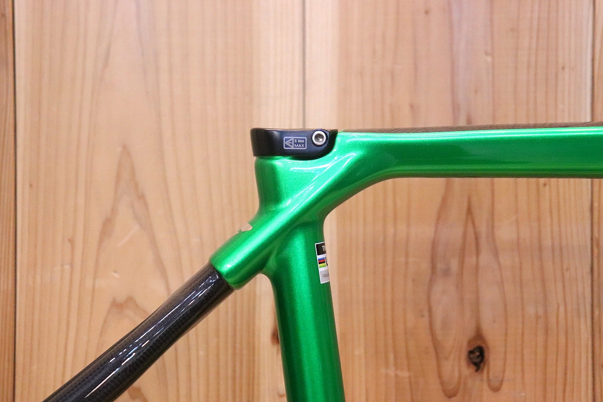 認定中古車 未使用品 タイム TIME アルプデュエズ ALPE D'HUEZ