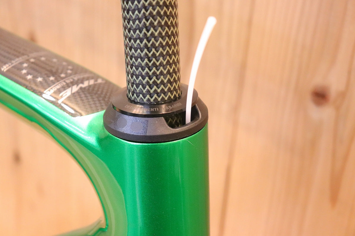 認定中古車 未使用品 タイム TIME アルプデュエズ ALPE D'HUEZ