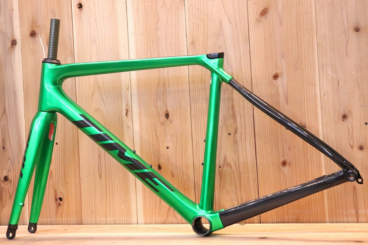 認定中古車 未使用品 タイム TIME アルプデュエズ ALPE D'HUEZ DISC