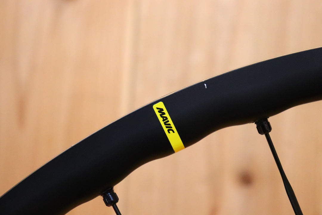 マヴィック MAVIC キシリウム KSYRIUM SL 25 DISC アルミ チューブレスレディ ホイールセット シマノ 11S/12S 【芦屋店】