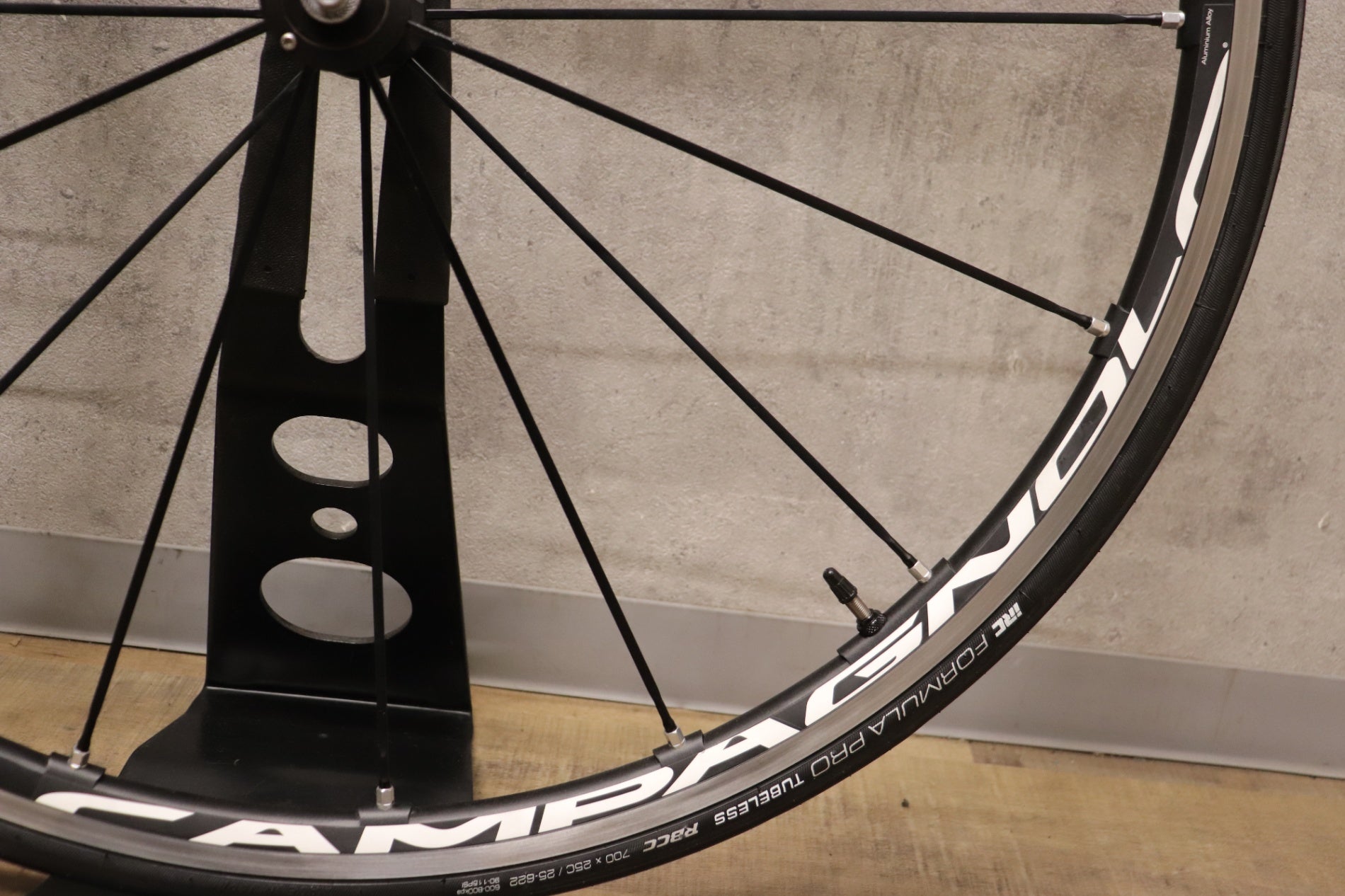 カンパニョーロ CAMPAGNOLO SHAMAL ULTRA 15C アルミ 2-WAY FIT シマノ