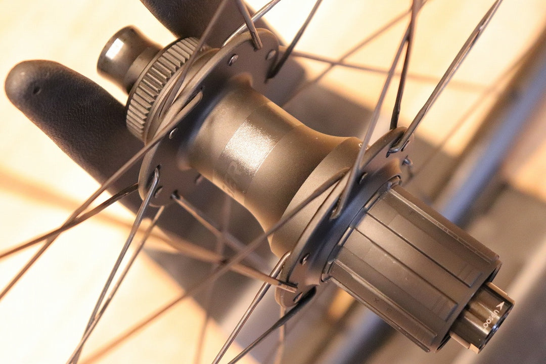 ボントレガー BONTRAGER アイオロス エリート AEOLUS ELITE 35 DISC カーボン チューブレスレディ ホイールセット シマノ 11/12S 【芦屋店】