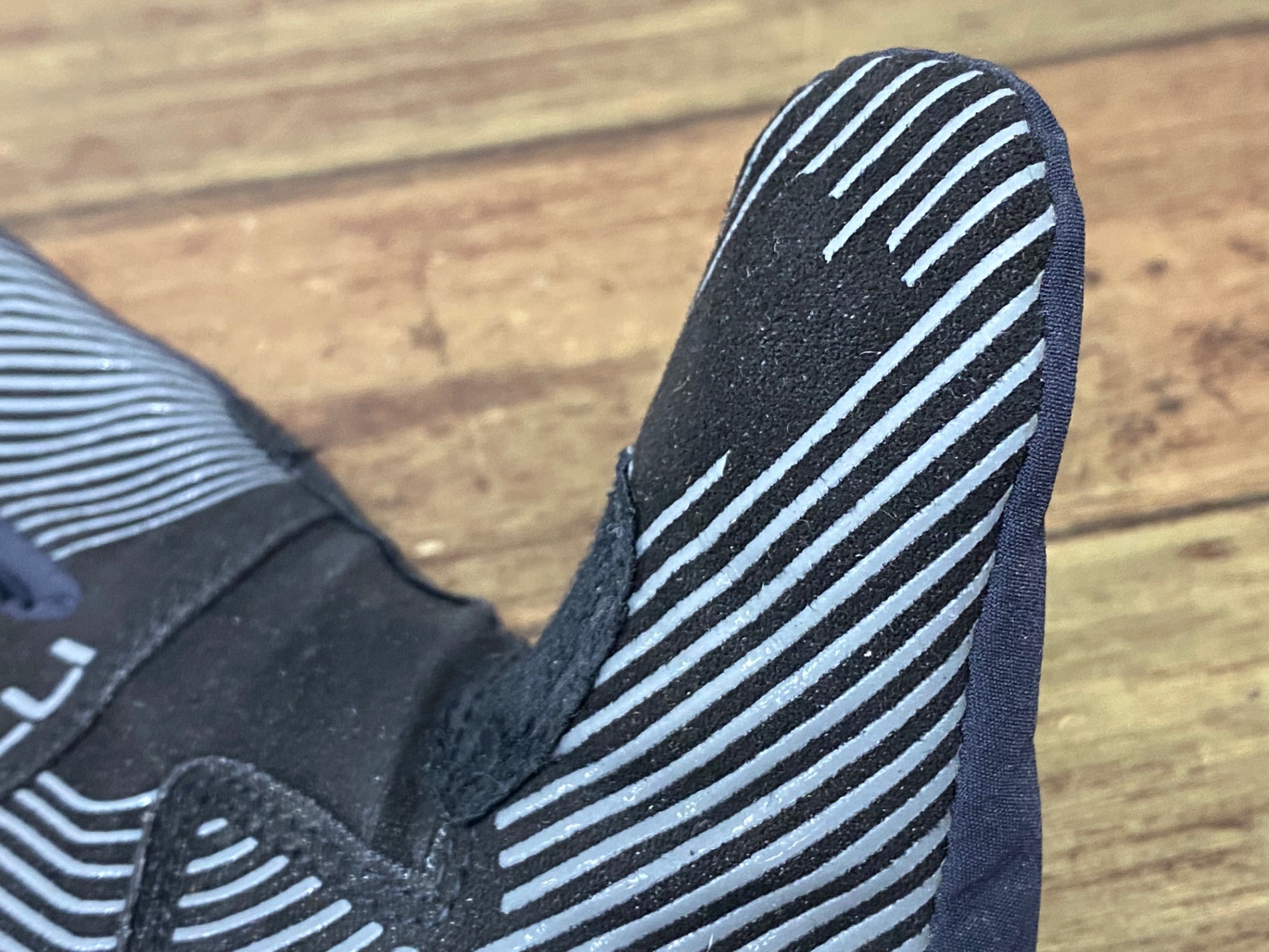 JY252 カステリ CASTELLI GORE-TEX 長指 グローブ 厚手 裏起毛 L ※指先