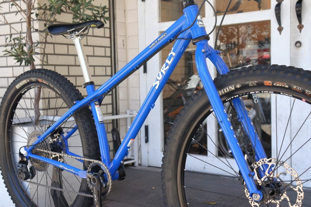 サーリー SURLY カラテモンキー KARATE MONKEY 27.5 PLUS 2023モデル SMサイズ シマノ XT M8000 MIX 11S クロモリ MTB ハードテイル 【横浜店】