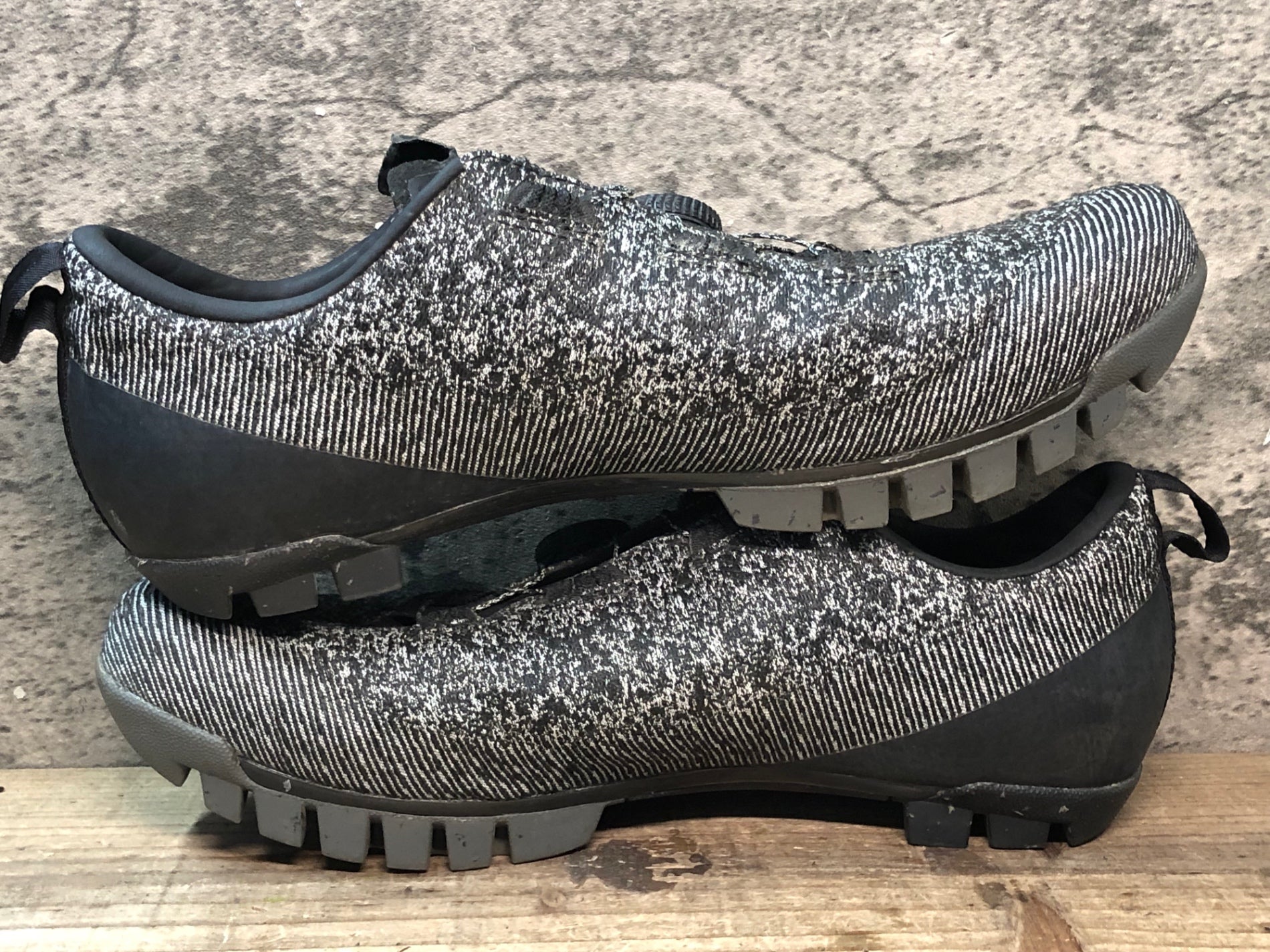 JP865 ラファ Rapha エクスプロア パワーウィーブ シューズ EXPLORE