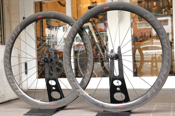 ボントレガー BONTRAGER アイオロス AEOLUS XXX 4 カーボン チューブレスレディ ホイールセット シマノ11/12S ワイドリム 【横浜店】