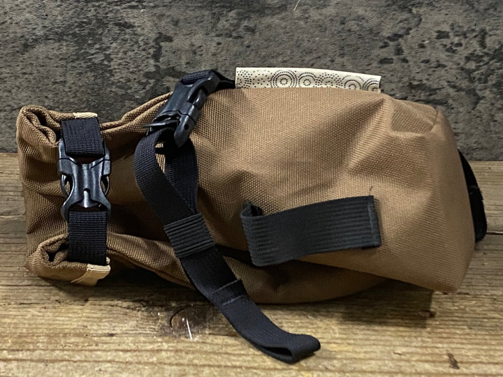 KR372 アウターシェル OUTER SHELL ロールトップ サドルバッグ ROLLTOP SADDLE BAG ベージュ 2.1L