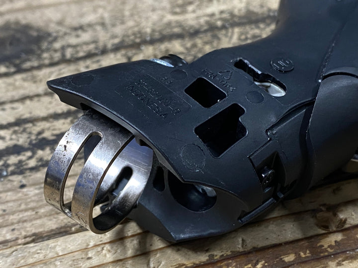 JP314 シマノ SHIMANO クラリス Claris ST-R2000 STIレバー 2x8S ※ブラケットフード欠品