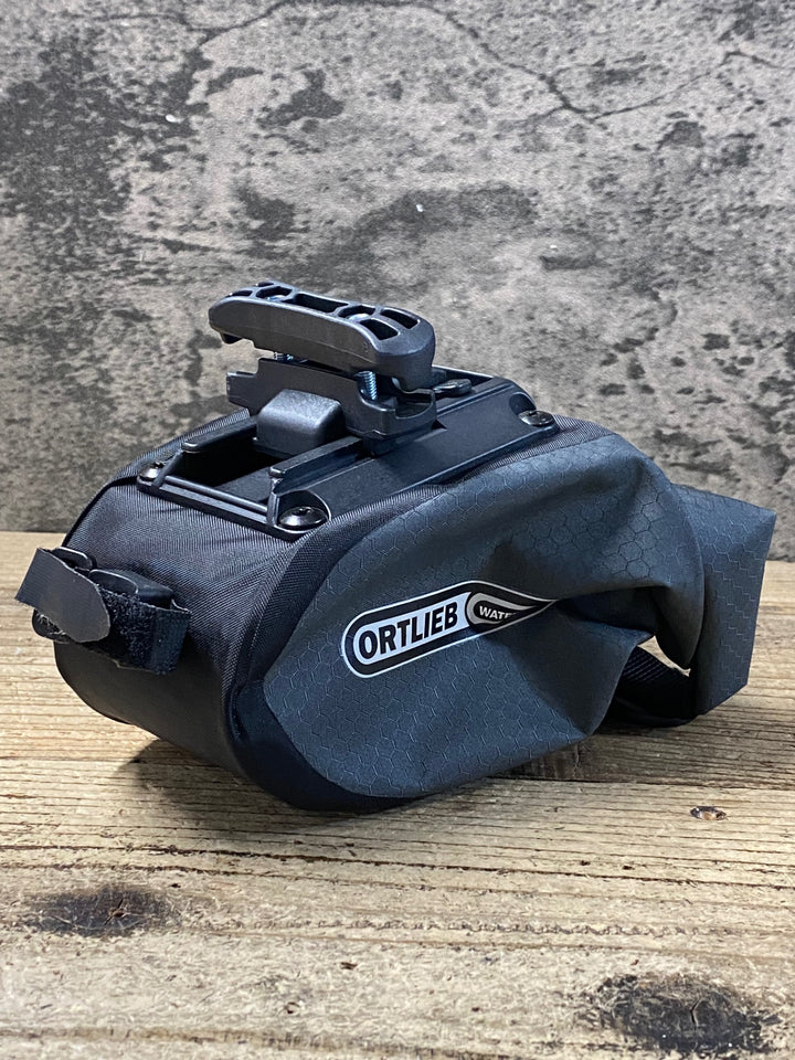 KE812 オルトリーブ ORTLIEB サドルバッグ 黒 グレー