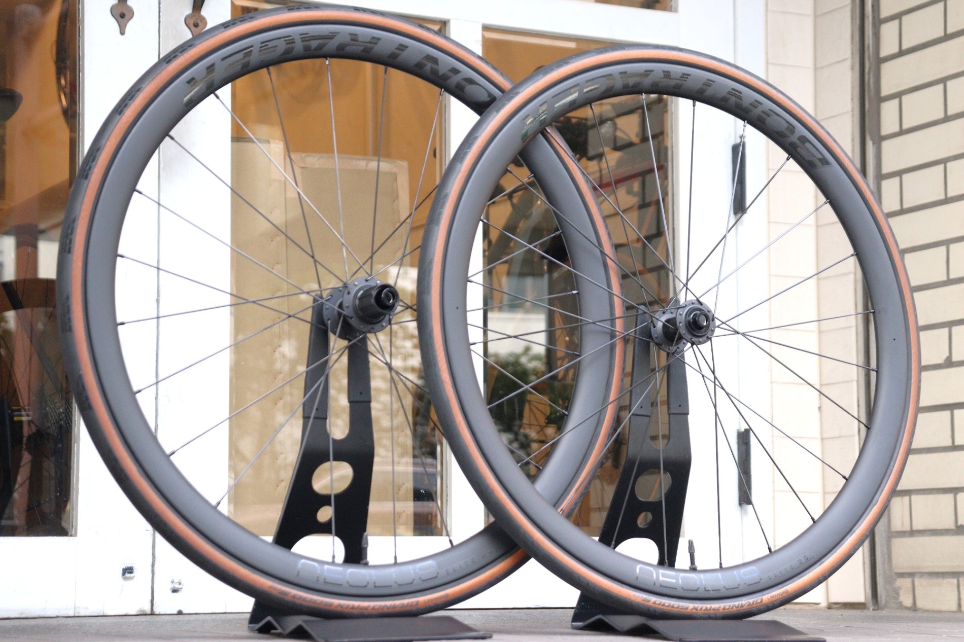 ボントレガー BONTRAGER アイオロス エリート AEOLUS ELITE 35 TLR