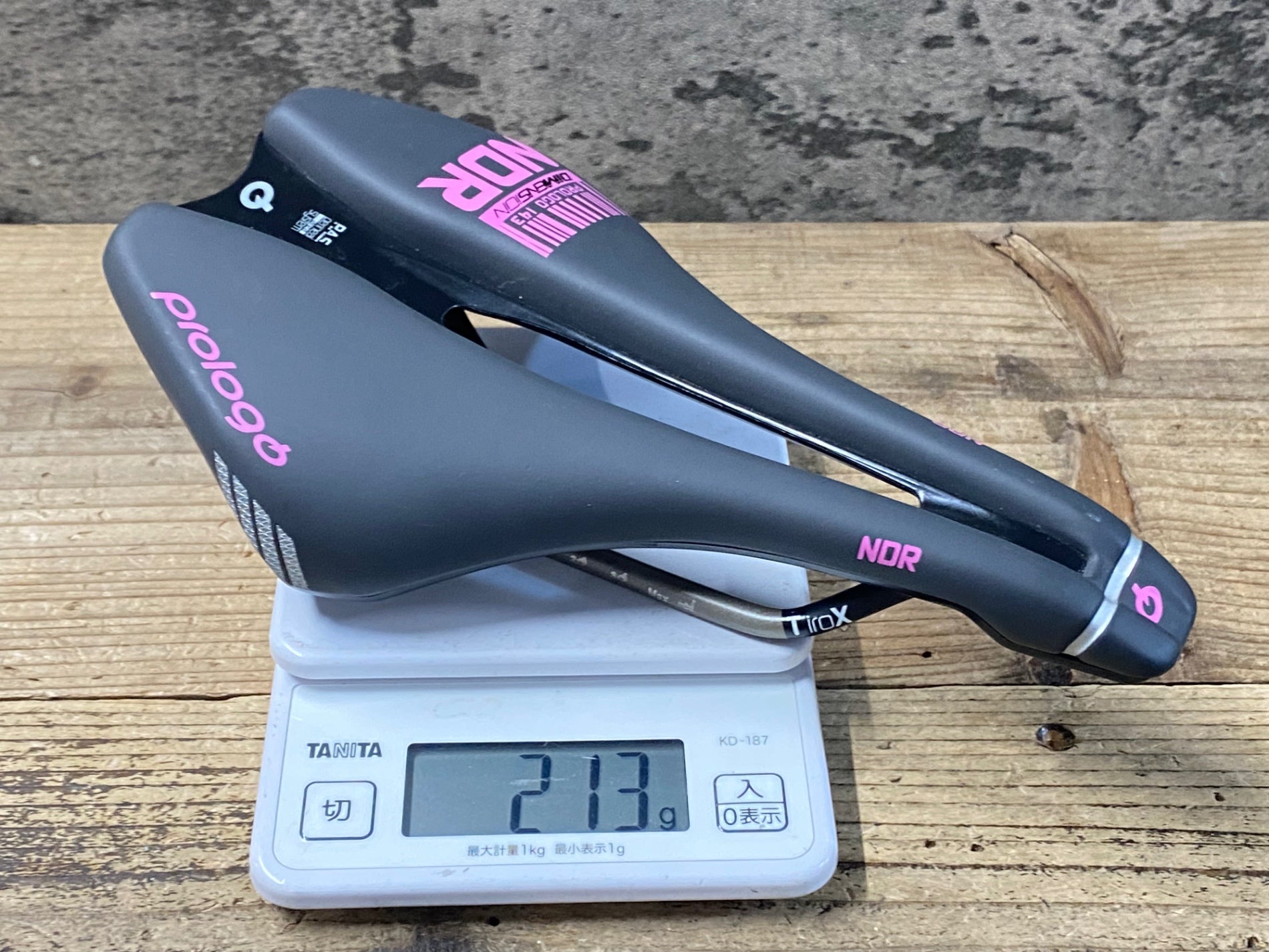 JX020 プロロゴ prologo DIMENSION NDR サドル グレー Tiroxレール
