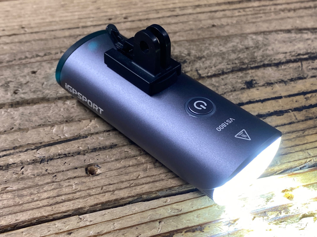 KA916 iGPSPORT VS1800 フロントライト 点灯確認済