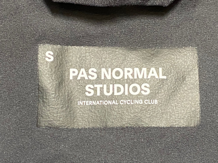 JP758 パスノーマルスタジオ PAS NORMAL STUDIOS Stow Away Gilet サイクルベスト ジレ 黒 S