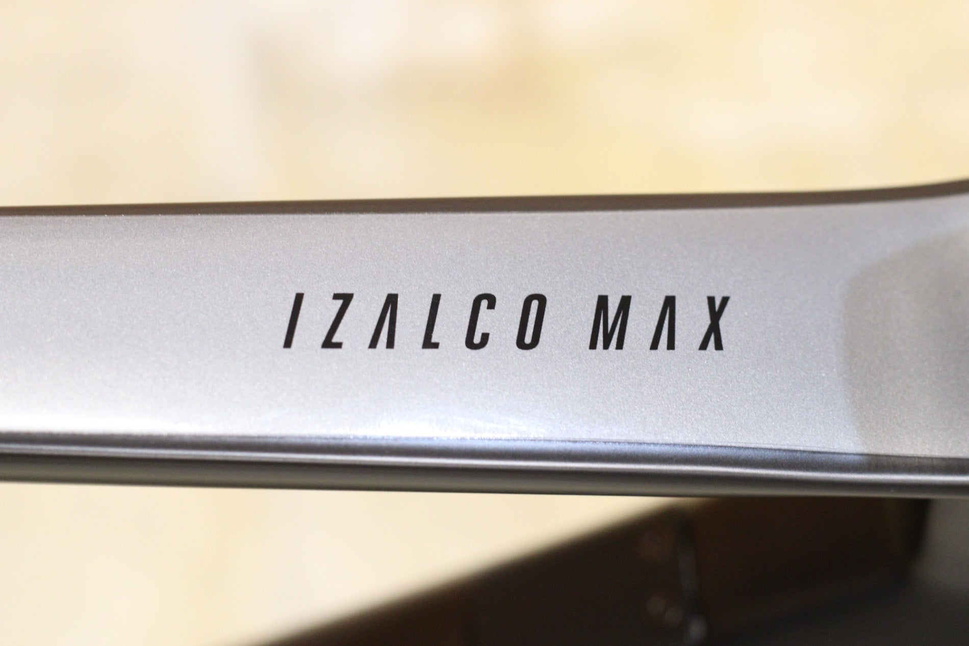 フォーカス FOCUS イザルコマックス ディスク IZALCO MAX DISC 9 2022