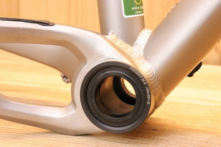決算SALE スペシャライズド SPECIALIZED フューズ FUSE PRO 2016年モデル Mサイズ アルミ マウンテンバイク フレームセット 【芦屋店】