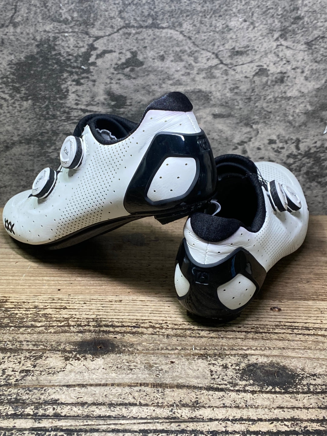 JP131 ボントレガー BONTRAGER XXX RD ビンディングシューズ 3穴 BOA 白 EU40