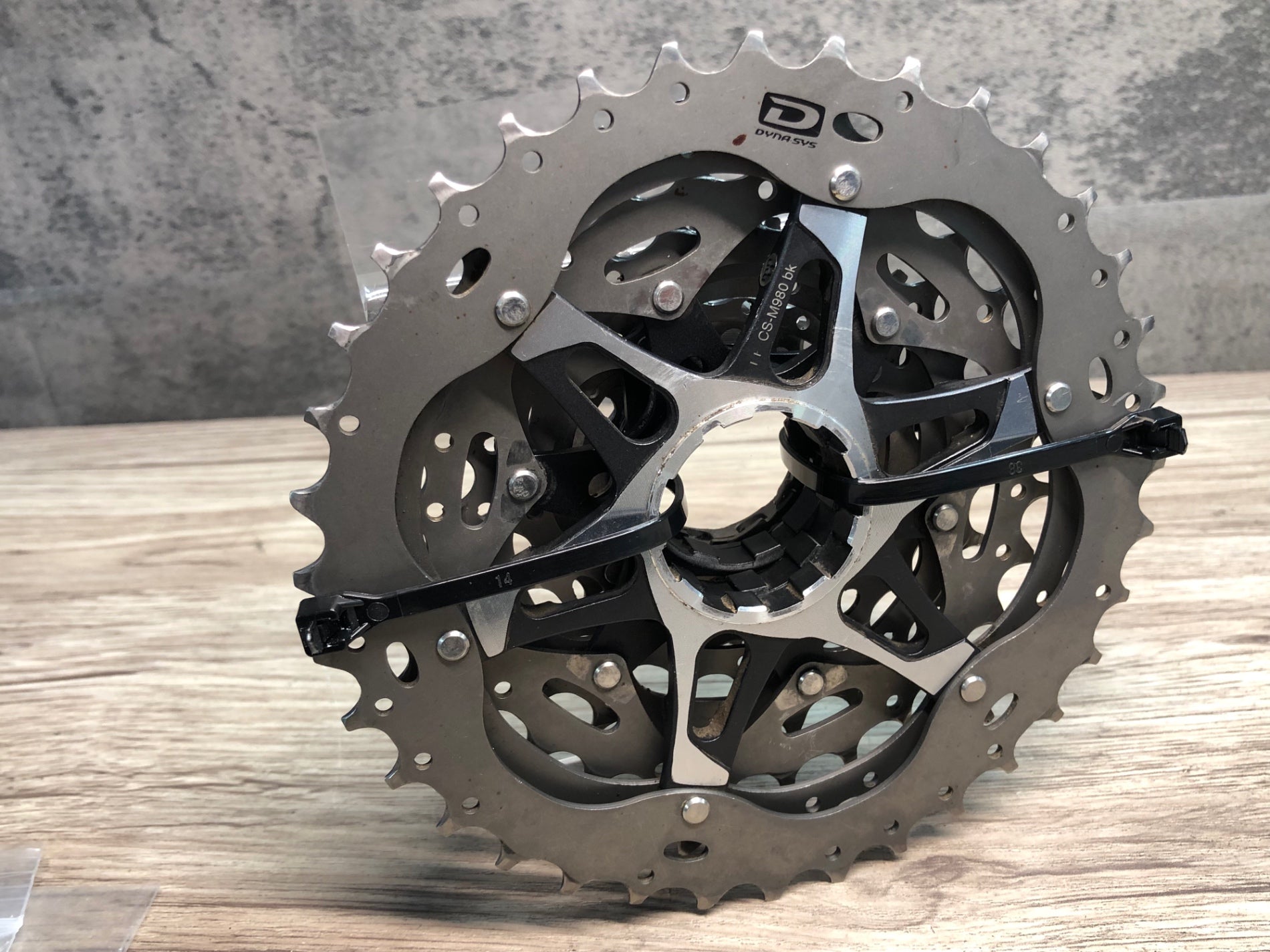 HW211 シマノ SHIMANO XTR CS-M980 スプロケット 10S 11-36T ※ロック