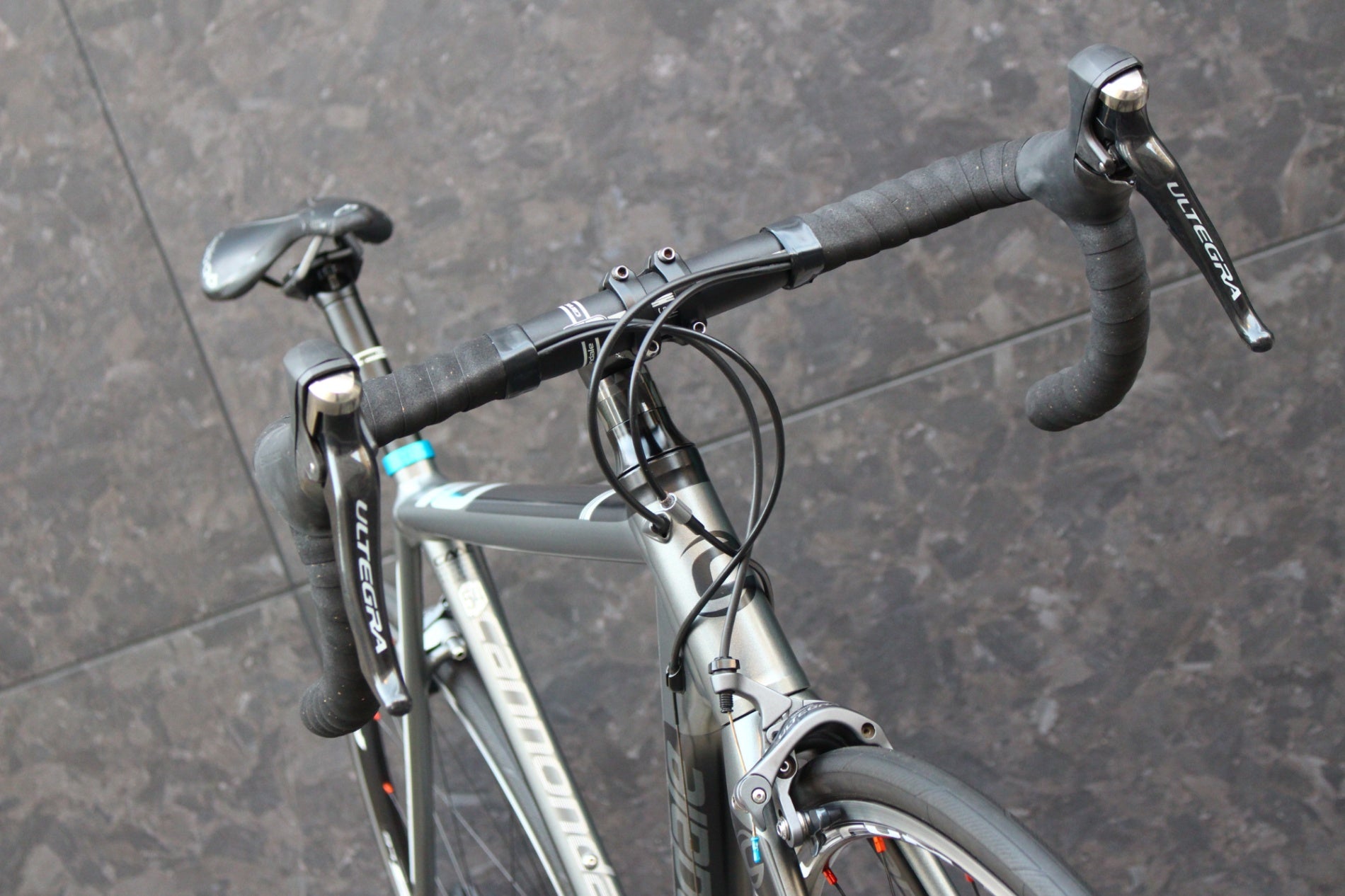 キャノンデール CANNONDALE キャド CAAD10 2014モデル 54サイズ シマノ