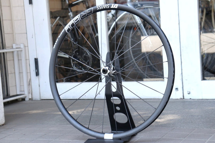 DT SWISS GR1600 スプライン Spline 25 DB 650B アルミ チューブレスレディ フロントホイール ワイドリム 24C 【横浜店】