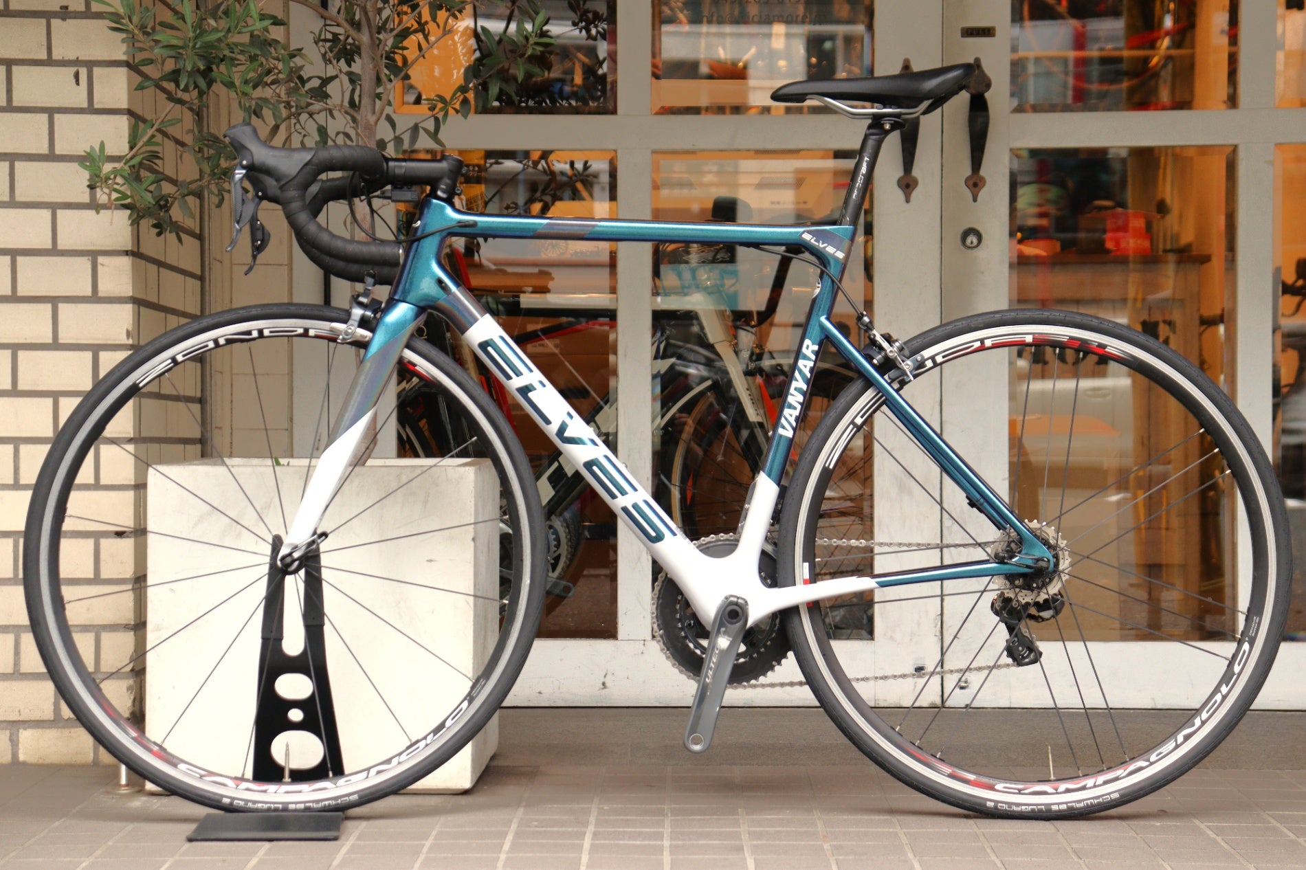 エルヴス ELVES ヴァンヤール VANYAR 2021モデル シマノ アルテグラ