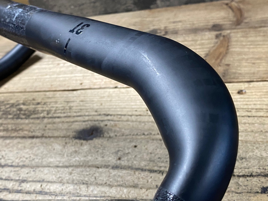 KK352 3T SUPER ERGO LTD カーボン ドロップハンドル ※固定部凹み強のためジャンク