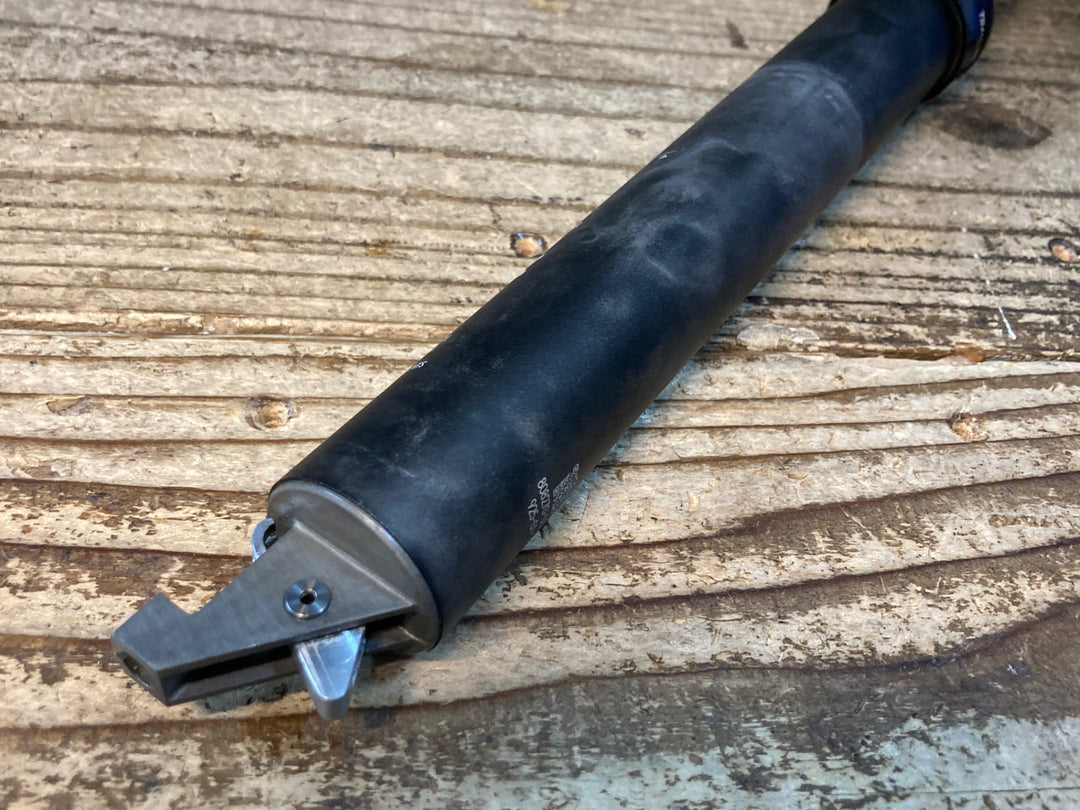 JU598 フォックス FOX TRANSFER KASHIMA COAT アルミ ドロッパーシートポスト Φ31.6 125mm