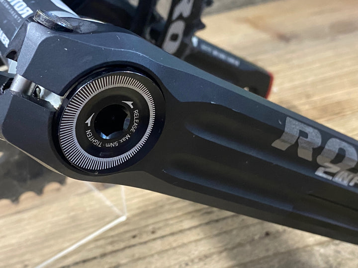 KF889 ローター ROTOR 2INPOWER Q-RINGS パワーメーター クランクセット 165mm 楕円 52/36T Φ30 接続確認済 ※プラグキャップ破損