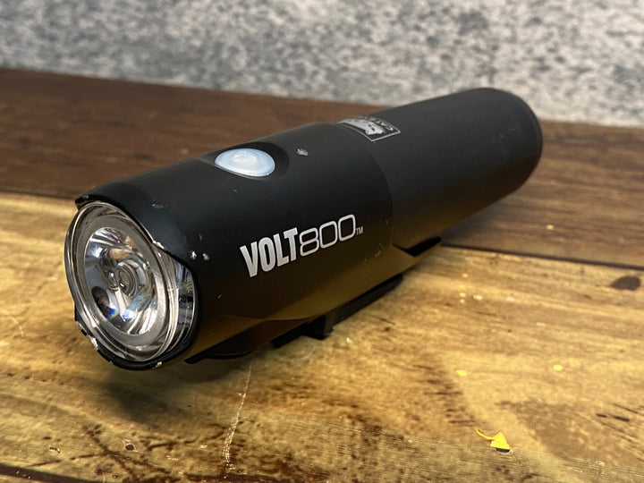IR032 キャットアイ CATEYE VOLT800 フロントライト 点灯確認済