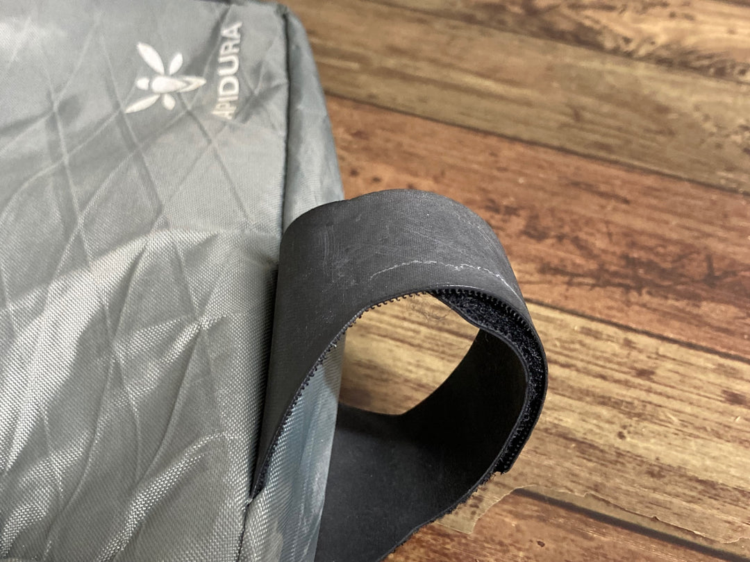 JW356 アピデュラ APIDURA BACKCOUNTRY TOP TUBE PACK トップチューブバッグ 1L ※汚れ
