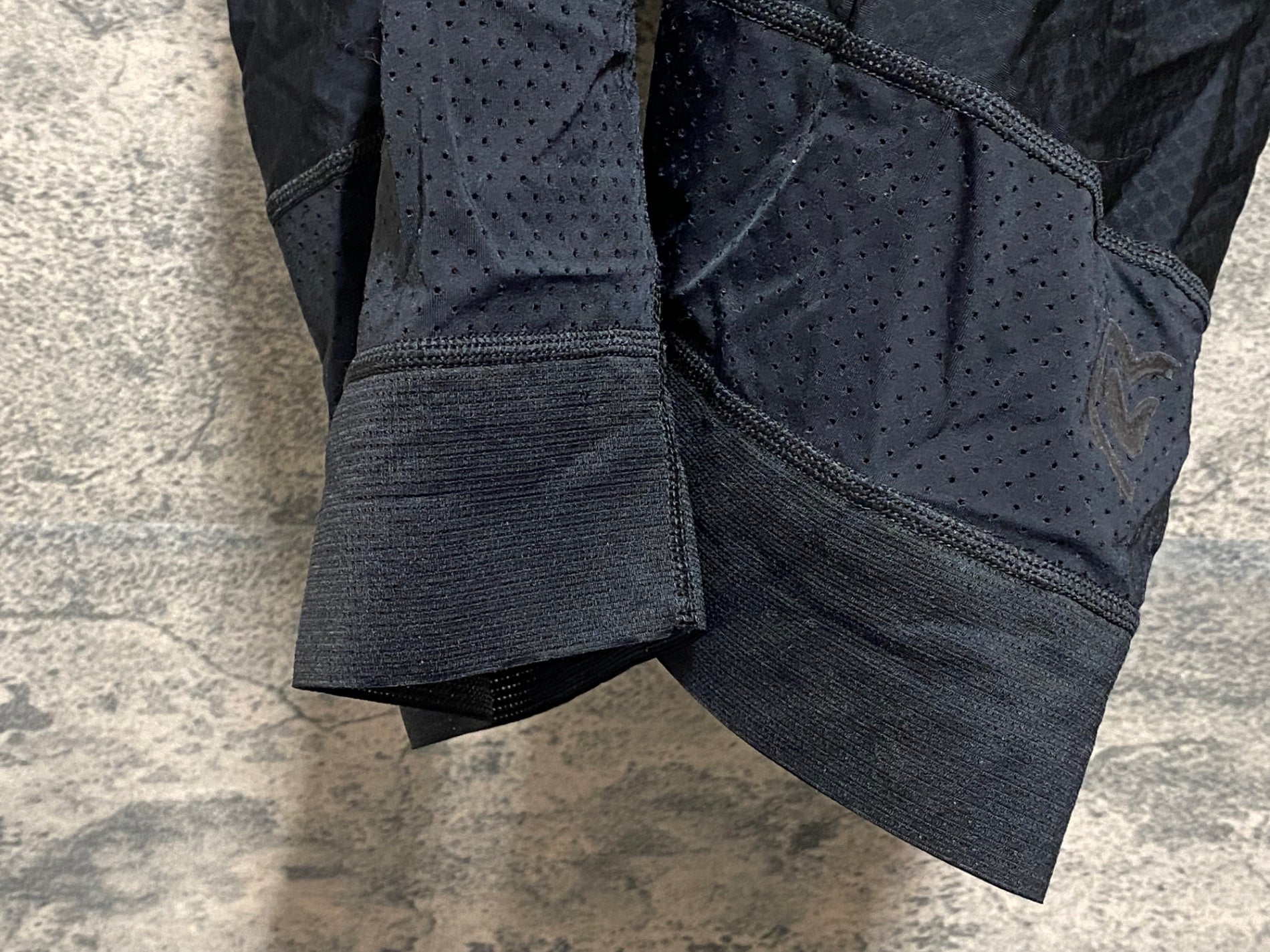 JK675 ピセイ PISSEI ビブショーツ 黒 L/4 – BICI AMORE ONLINE STORE