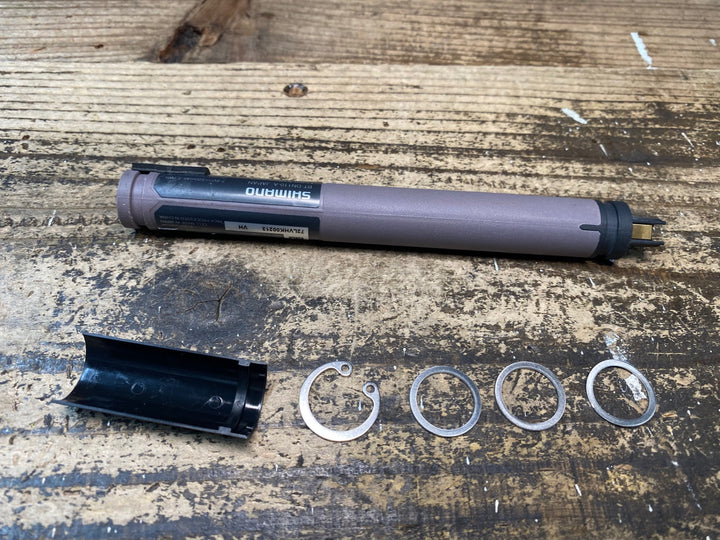 JO689 シマノ SHIMANO BT-DN110-A ビルトインバッテリー Di2 1ポート 動作確認済