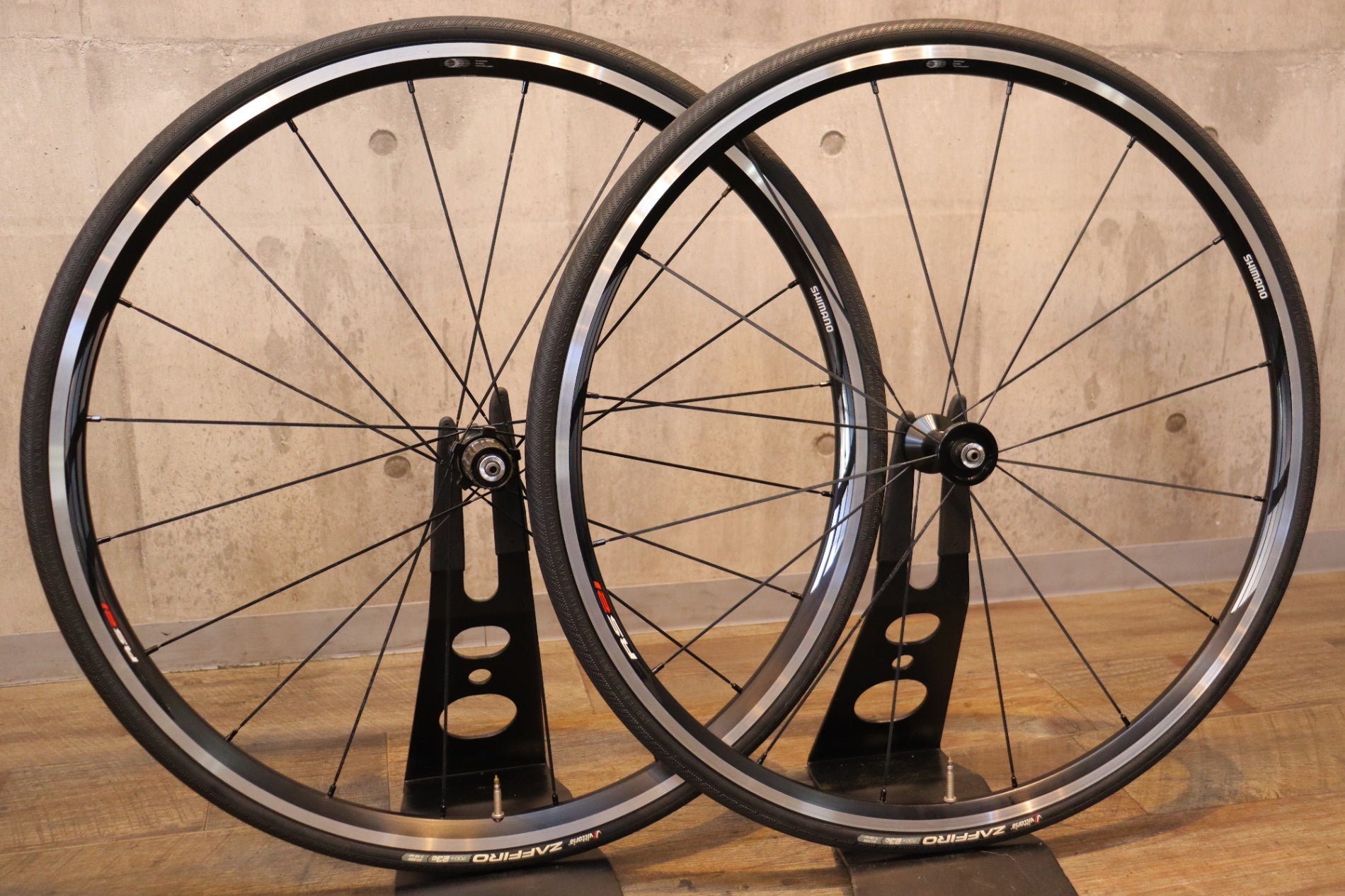 シマノ SHIMANO WH-RS21 アルミ クリンチャー ホイールセット シマノ