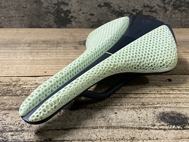 JU824 フィジーク fizik ANTARES VERSUS EVO 00 ADAPTIVE サドル カーボンレール