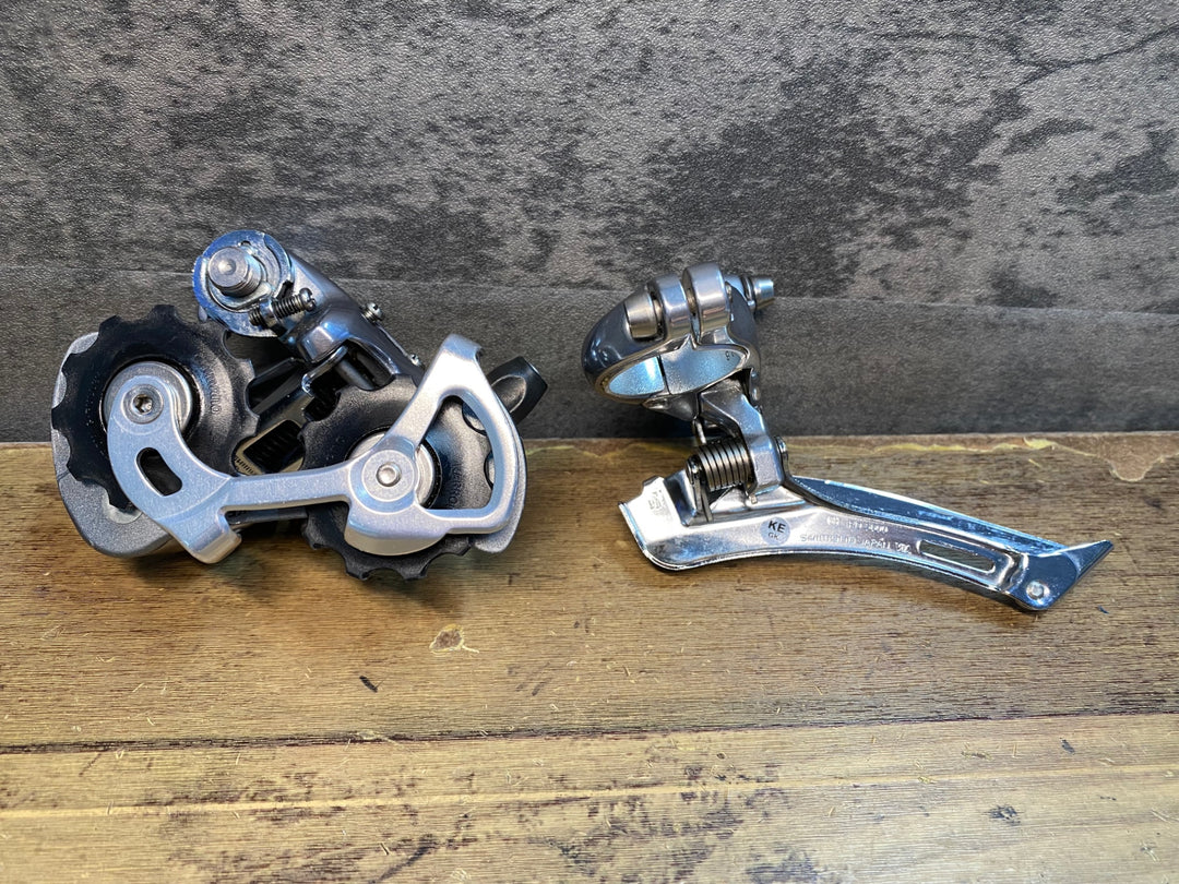 JE522 シマノ SHIMANO 105 FD-5600 RD-5600 バンド式Φ28.6 ディレイラーセットシルバー