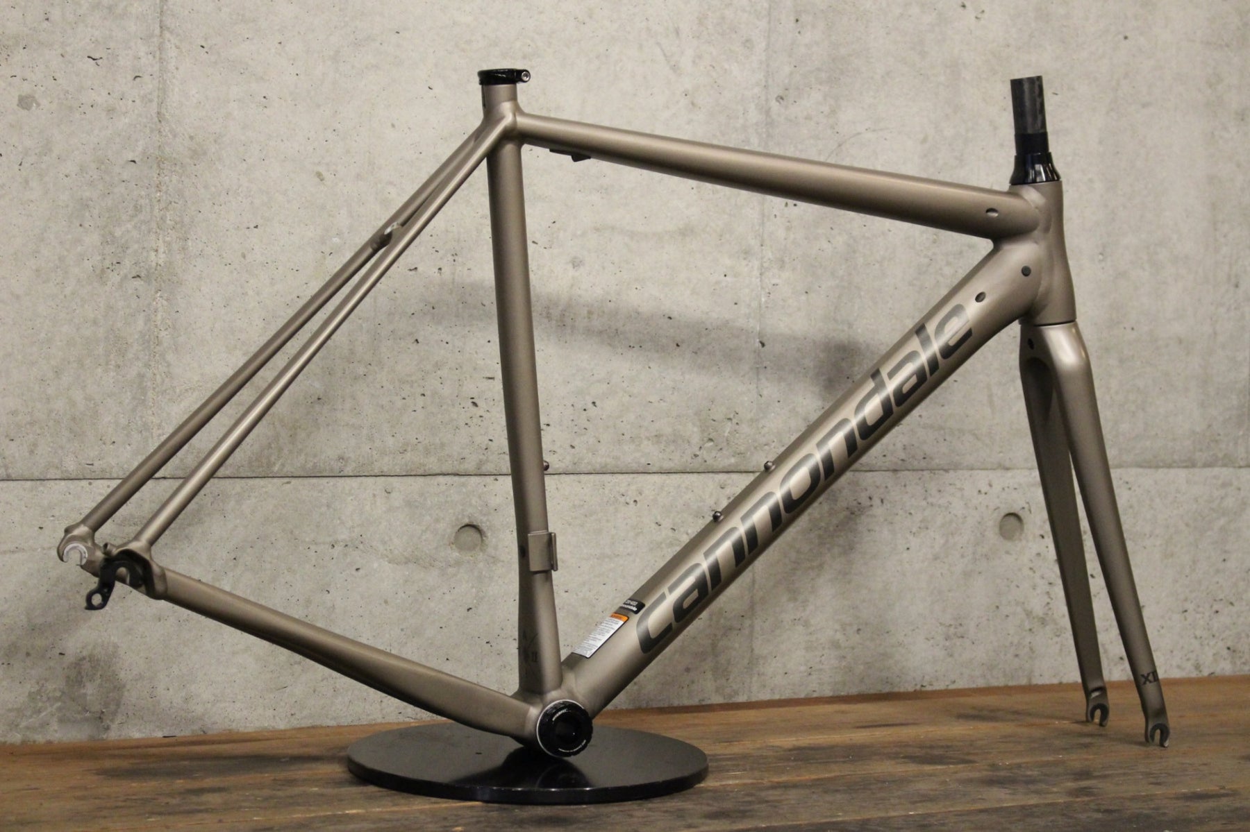 キャノンデール CANNONDALE キャド CAAD12 2019モデル 52サイズ アルミ